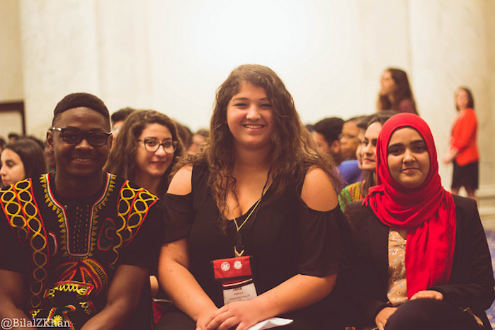  Jana (middle); Maham (right); Gamaliel (left)